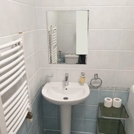 Futoshka Center Apartment *